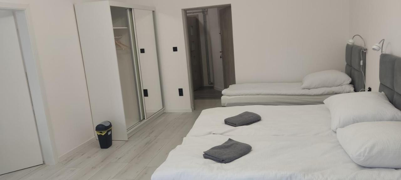 Apartament Na Weekend Świdnica Exteriér fotografie
