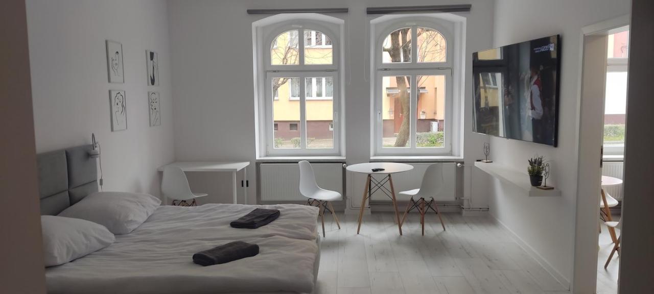 Apartament Na Weekend Świdnica Exteriér fotografie